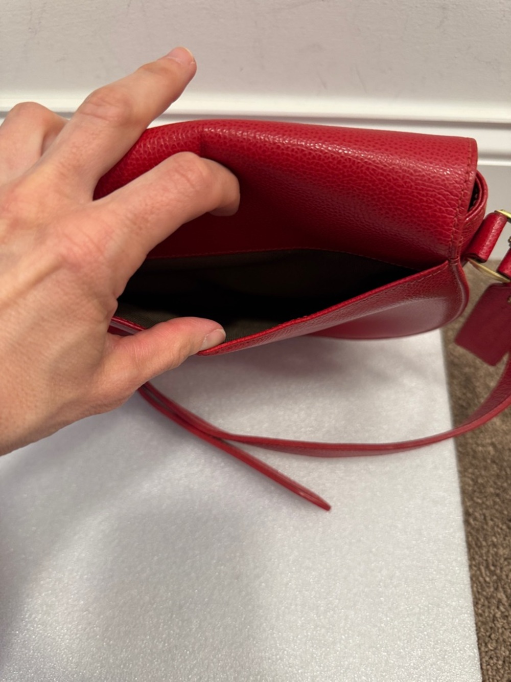 Coach 4401 Madison Carlyle Crossbody Bag in red leather vintage 2006 hangtag - Picture 4 of 11
